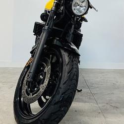 Yamaha XJR 1300  Villefranche-sur-Sa&ocirc;ne