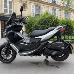 Aprilia SR  Paris 11e Arrondissement