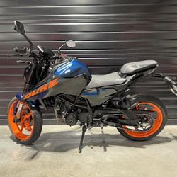 KTM Duke  Saint-&Eacute;tienne