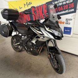 Kawasaki Versys 650  Saint-Germain-Laprade