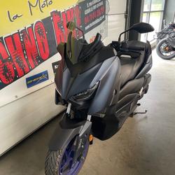 Yamaha X MAX  Saint-Germain-Laprade