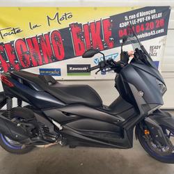 Yamaha X MAX  Saint-Germain-Laprade
