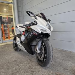 MV-Agusta F3 800  Thillois