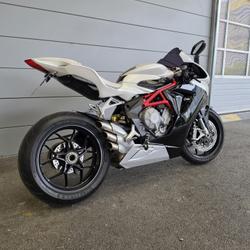 MV-Agusta F3 800  Thillois