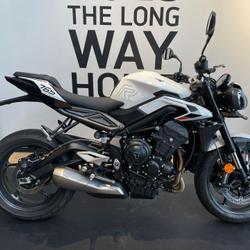 Triumph Street  Louveciennes