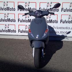 Piaggio Zip  Arles