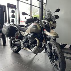 Guzzi V85 TT  Dury