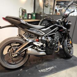 Triumph Street  Montlh&eacute;ry