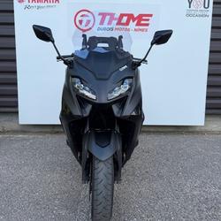 Yamaha T MAX  N&icirc;mes