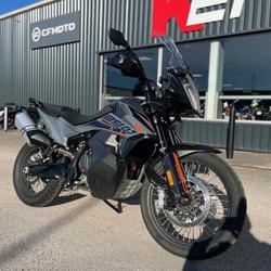 KTM Adventure  Chen&ocirc;ve