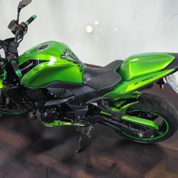 Kawasaki Z750  Pressigny-les-Pins