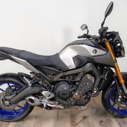 Yamaha MT09  Pressigny-les-Pins