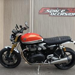 Triumph Speed twin  Saint-Ouen-l'Aum&ocirc;ne