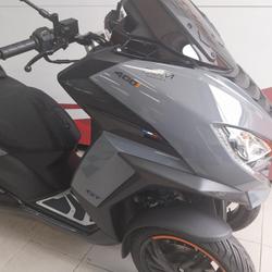 Peugeot Metropolis  Mougins