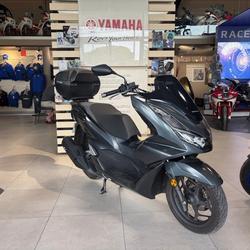 Honda PCX  Roquebrune-sur-Argens