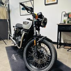 Triumph Bonneville  Montlh&eacute;ry