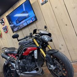 Triumph 1050 Speed Triple  Chambourcy
