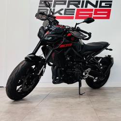 Yamaha MT09  Villefranche-sur-Sa&ocirc;ne