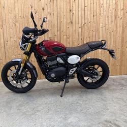 Triumph Scrambler  Valence