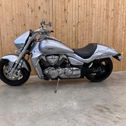 Suzuki Intruder  Valence