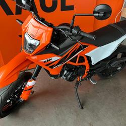 KTM SMC  Saint-Germain-Laprade
