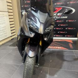 Yamaha T MAX  Cannes