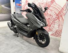 Honda Forza Paris 12e Arrondissement