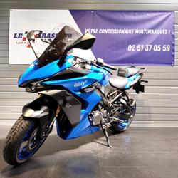 Suzuki GSXS  La Roche-sur-Yon