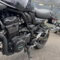 Kawasaki ZR  Saint-Maximin