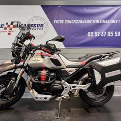 Guzzi V85 TT  La Roche-sur-Yon