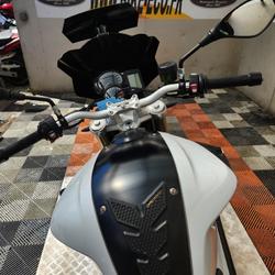BMW F 800 R  Vitrolles