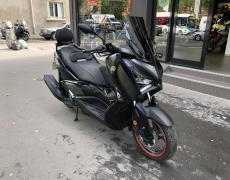 Yamaha X MAX Paris 17e Arrondissement