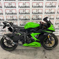 Kawasaki ZX 6R  Arles