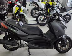 Yamaha X MAX Libourne