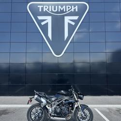 Triumph 1050 Speed Triple  Rochefort-du-Gard