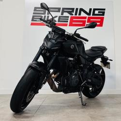 Yamaha MT07  Villefranche-sur-Sa&ocirc;ne