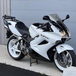 Honda VFR  Aubi&egrave;re