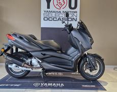 Yamaha X MAX