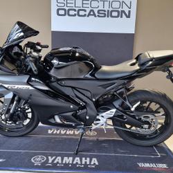 Yamaha YZF R 125  D&eacute;ville-l&egrave;s-Rouen