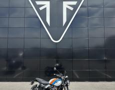 Triumph Speed twin Rochefort-du-Gard