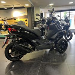 Piaggio MP3  Paris 16e Arrondissement
