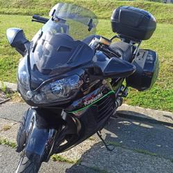 Kawasaki GTR  Gonfreville-l'Orcher