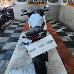 Kawasaki ER 6F  Vitrolles