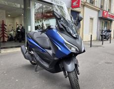 Honda Forza Paris 11e Arrondissement