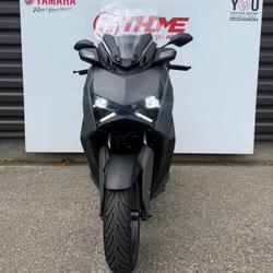 Yamaha X MAX  N&icirc;mes