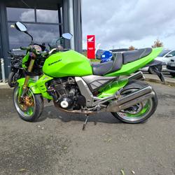 Kawasaki Z1000  Tr&eacute;gueux