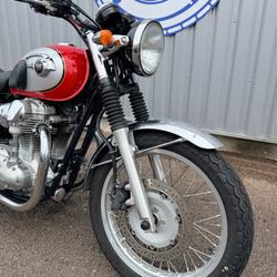 Kawasaki W 800  Varennes-Vauzelles