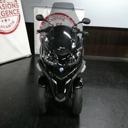 Piaggio MP3  Paris 17e Arrondissement