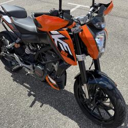 KTM Duke  Bourgoin-Jallieu