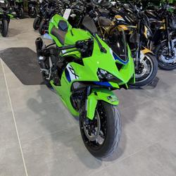 Kawasaki ZX 6R  N&icirc;mes
